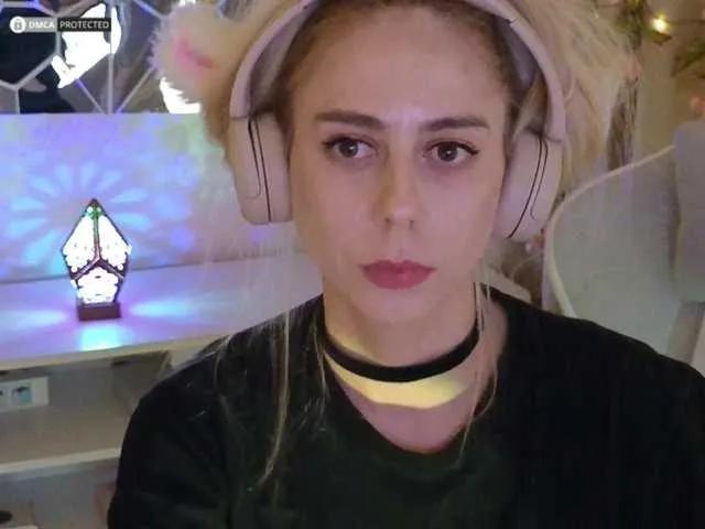 Offline -Light-Fury- on BongaCams