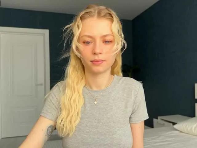 Offline -mozaly- on BongaCams