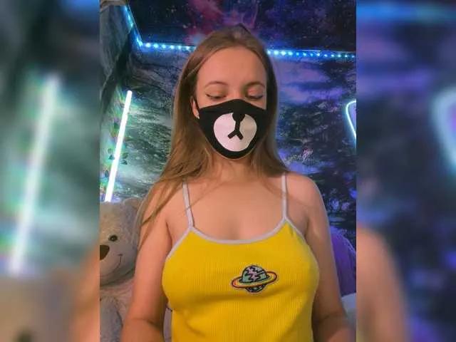 Offline -Summer- on BongaCams