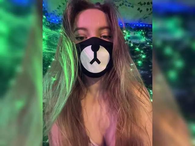 Offline -Summer- on BongaCams