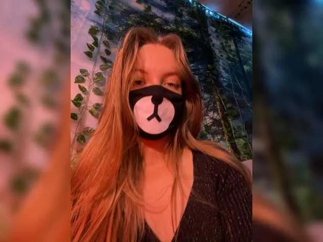 Offline -Summer- on BongaCams