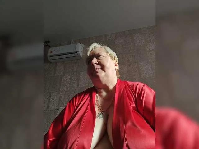 BongaCams Alena61 is Freechat Alena61 — Generous men