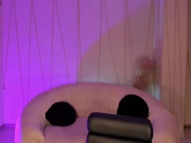 Offline AmberFarrell on BongaCams