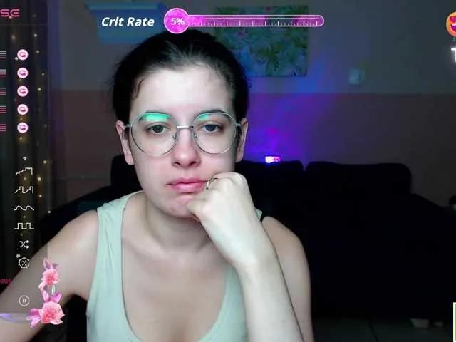 Offline AminaBeatris13 on BongaCams