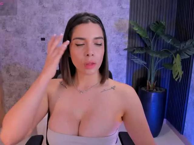 Offline AmyWalker on BongaCams