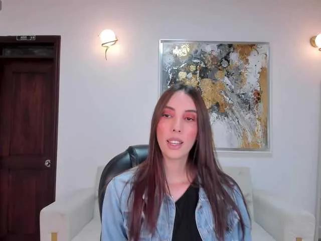 Offline AnaisNin1 on BongaCams