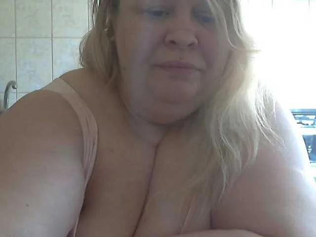 BongaCams AriannaMilf is Freechat AriannaMilf — My pussy goes crazy with lush vibrations. Favorite vibrations: 22,111,222,333,444.