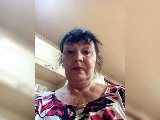 Offline asya18 on BongaCams