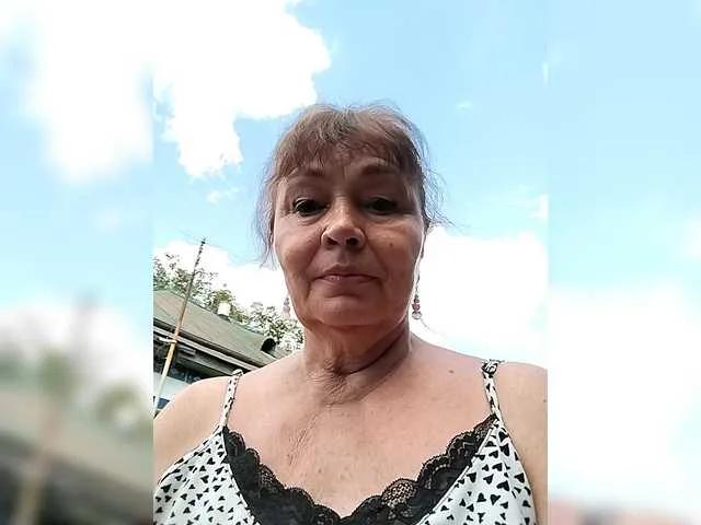 Offline asya18 on BongaCams