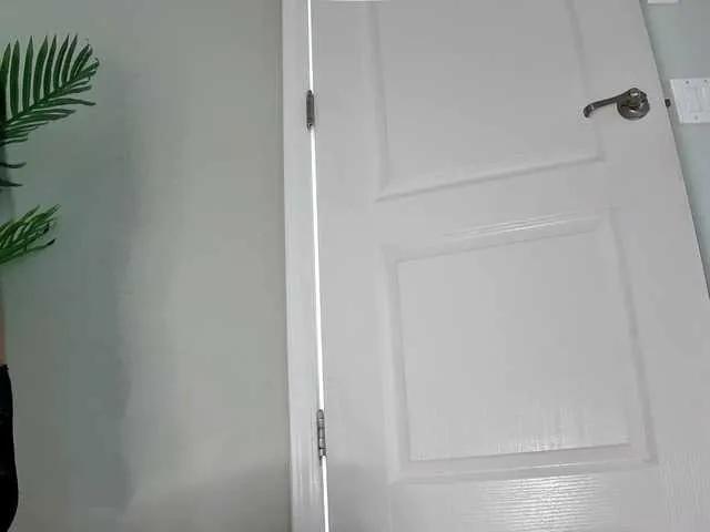 Offline Ataliahhh on BongaCams