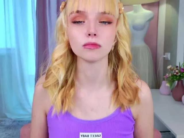 Freechat b4by-lol1 on BongaCams