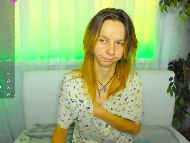 Offline Beellami on BongaCams