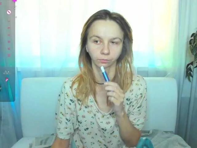 Offline Beellami on BongaCams