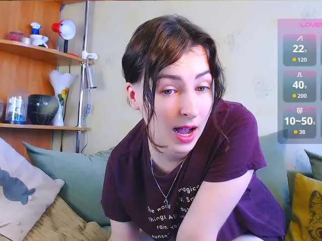 Offline Caroline1995 on BongaCams