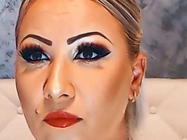 Offline ClaudieTaylon on BongaCams