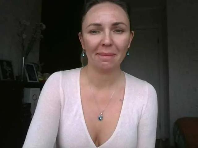 Freechat CuteFngelina on BongaCams
