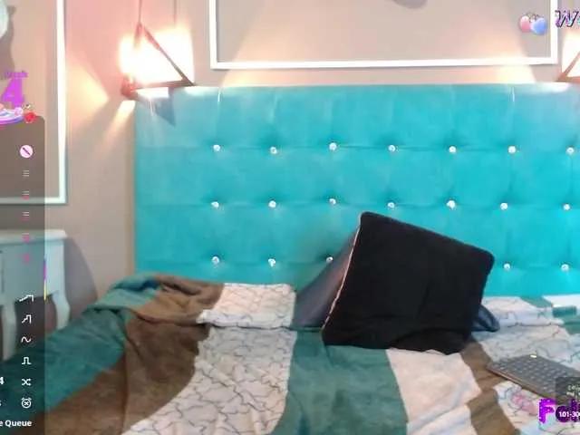 Offline Danielaa-a on BongaCams