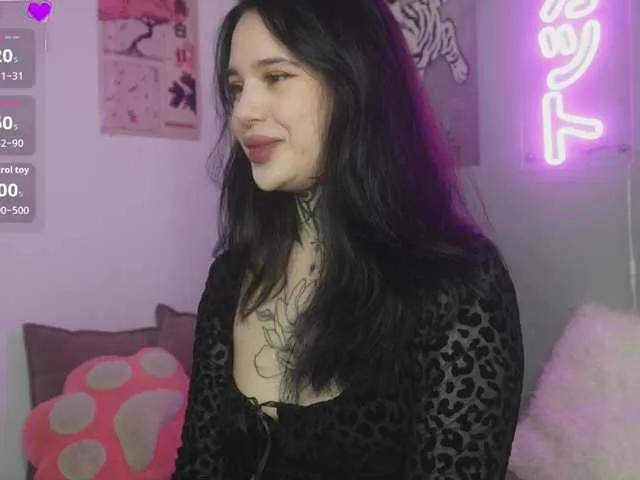 Offline DoraFlower691 on BongaCams