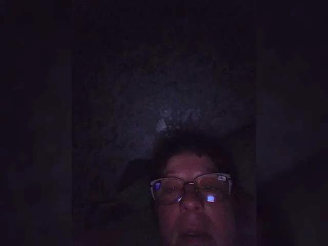 Offline Edel33x on BongaCams