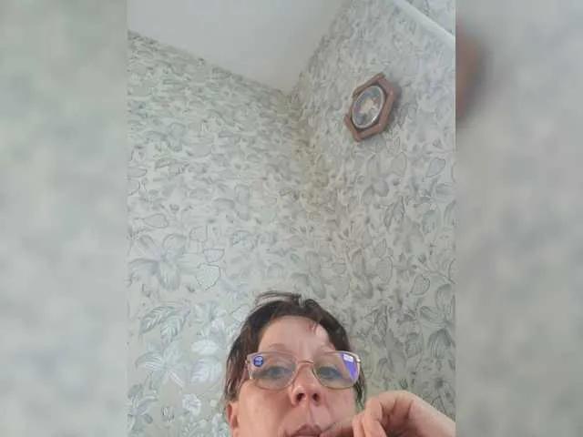 Offline Edel33x on BongaCams