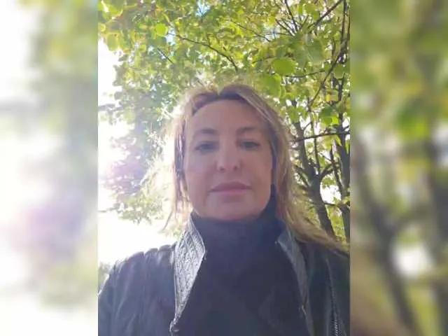 Freechat EditaMilf on BongaCams
