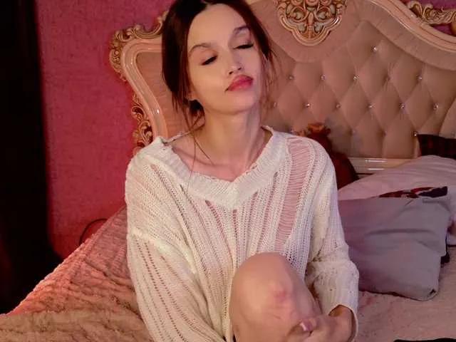 Freechat enchantressss on BongaCams
