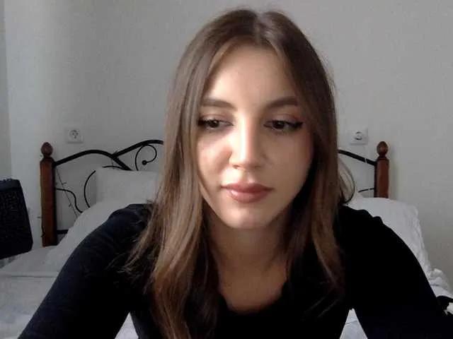 Evelonelfi on BongaCams 