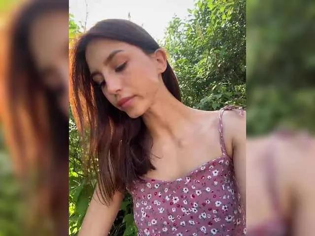 Offline EwaBrown on BongaCams