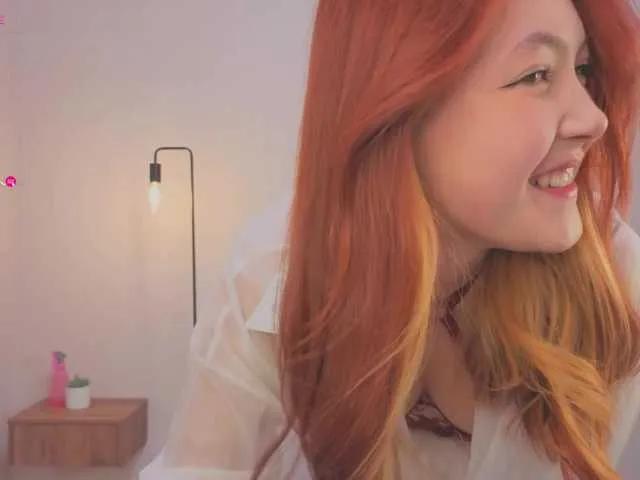 Offline French-Eyes on BongaCams