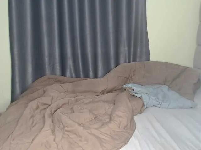 Offline hornystars on BongaCams