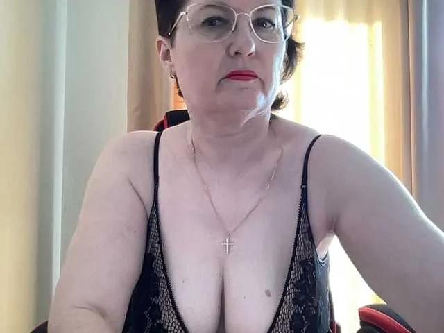 Offline HotMilfPussy on BongaCams