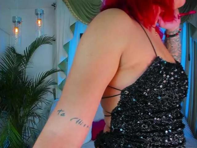 Freechat hotties-kittens on BongaCams