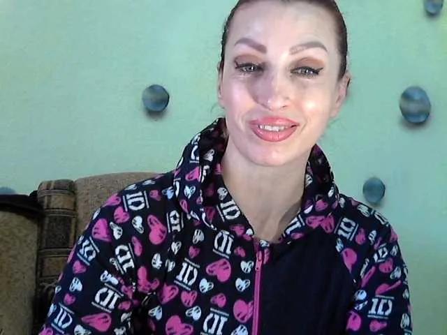 Offline Irinchi on BongaCams