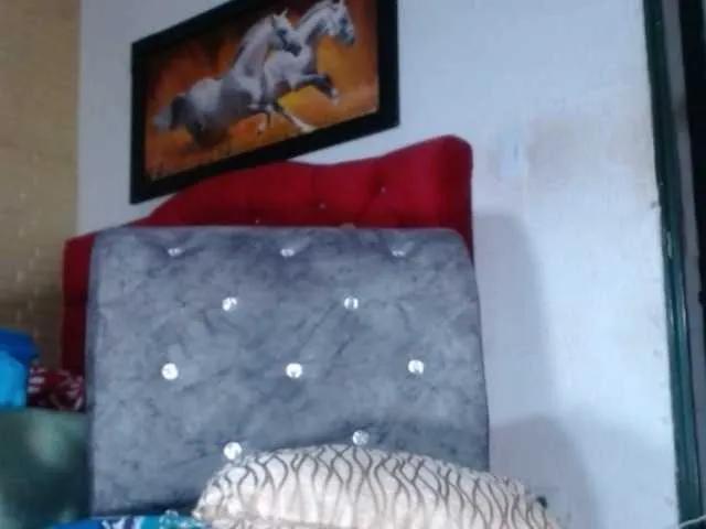 Offline janex69 on BongaCams