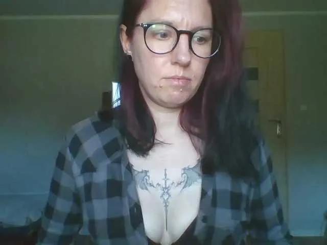 Offline JudyAmazing on BongaCams