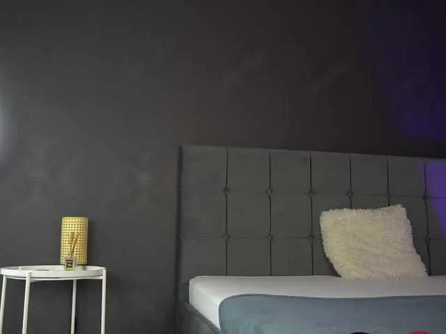 Offline KatelynSparks on BongaCams