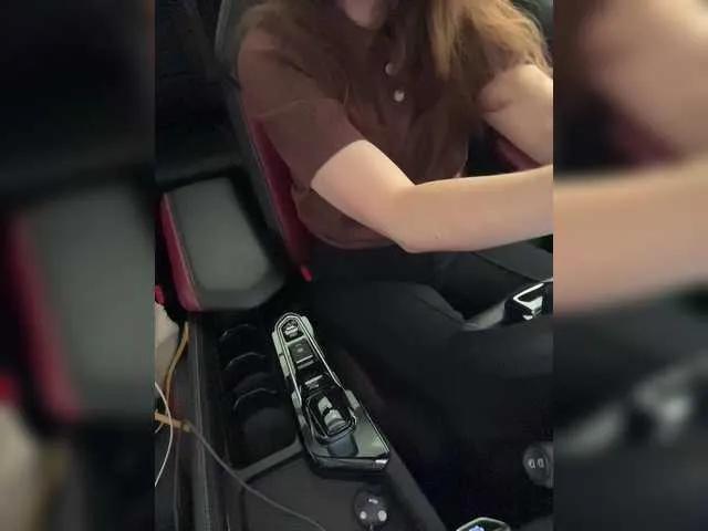 Offline KatyKatS on BongaCams