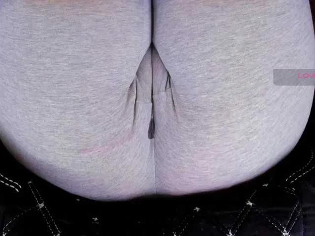 Offline Kira-Kell on BongaCams