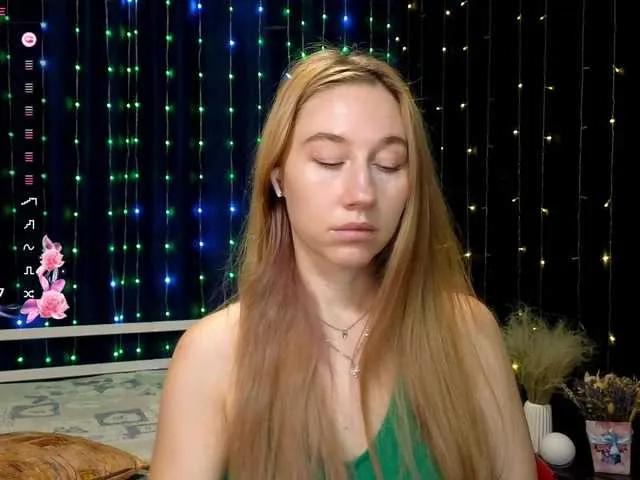 Offline kiska-wansday07 on BongaCams