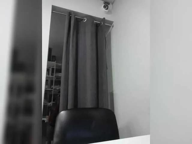 Offline KITTYtempreXXX on BongaCams