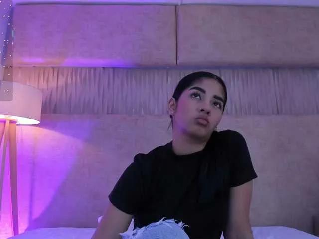 Offline Kyraaa on BongaCams