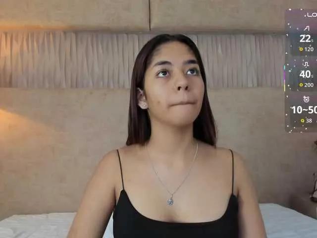 Offline Kyraaa on BongaCams