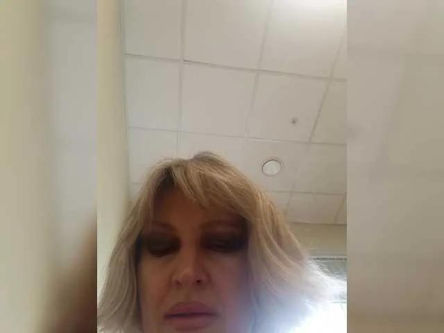 Offline LagoonJoy on BongaCams