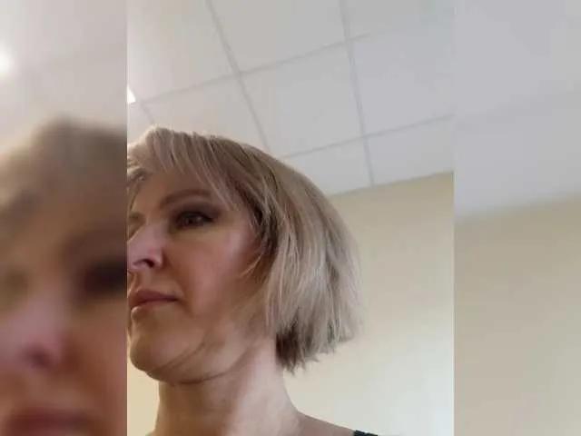 Offline LagoonJoy on BongaCams