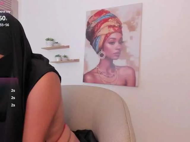 Offline Layla-arabelle on BongaCams