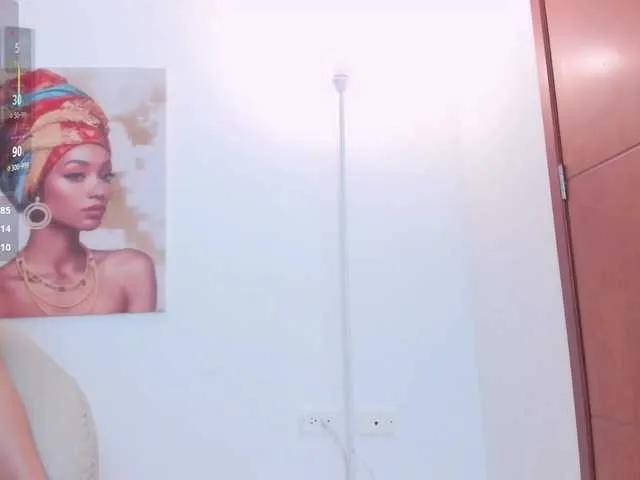 Offline Layla-arabelle on BongaCams