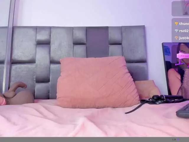 Freechat Lia-johnsonn on BongaCams