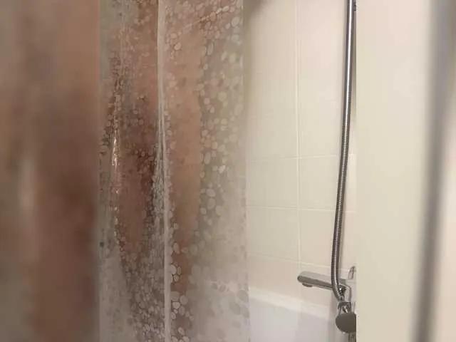 Freechat LinaTwins on BongaCams