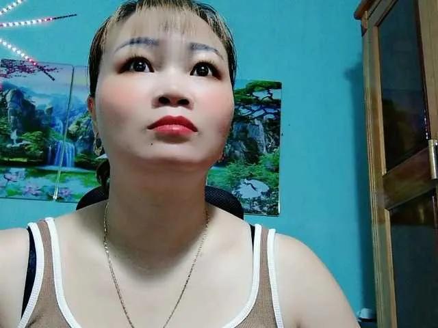 Offline Linhanhsex2k on BongaCams