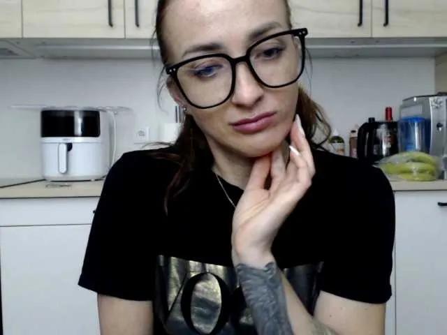 Offline LorennePlay on BongaCams
